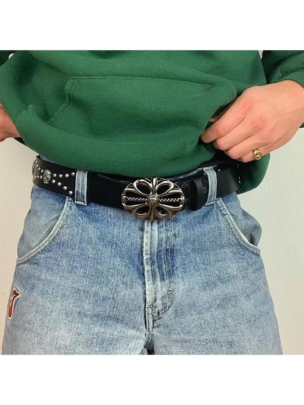 Y2k 2000s vintage style skeleton skull goth emo black belt